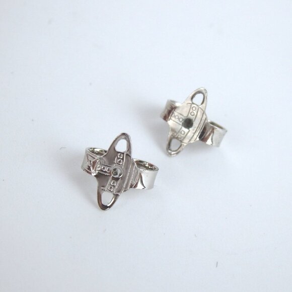 Authentic Vivienne Westwood Orb earring metal/Rhinestone [Used] - Picture 4 of 4